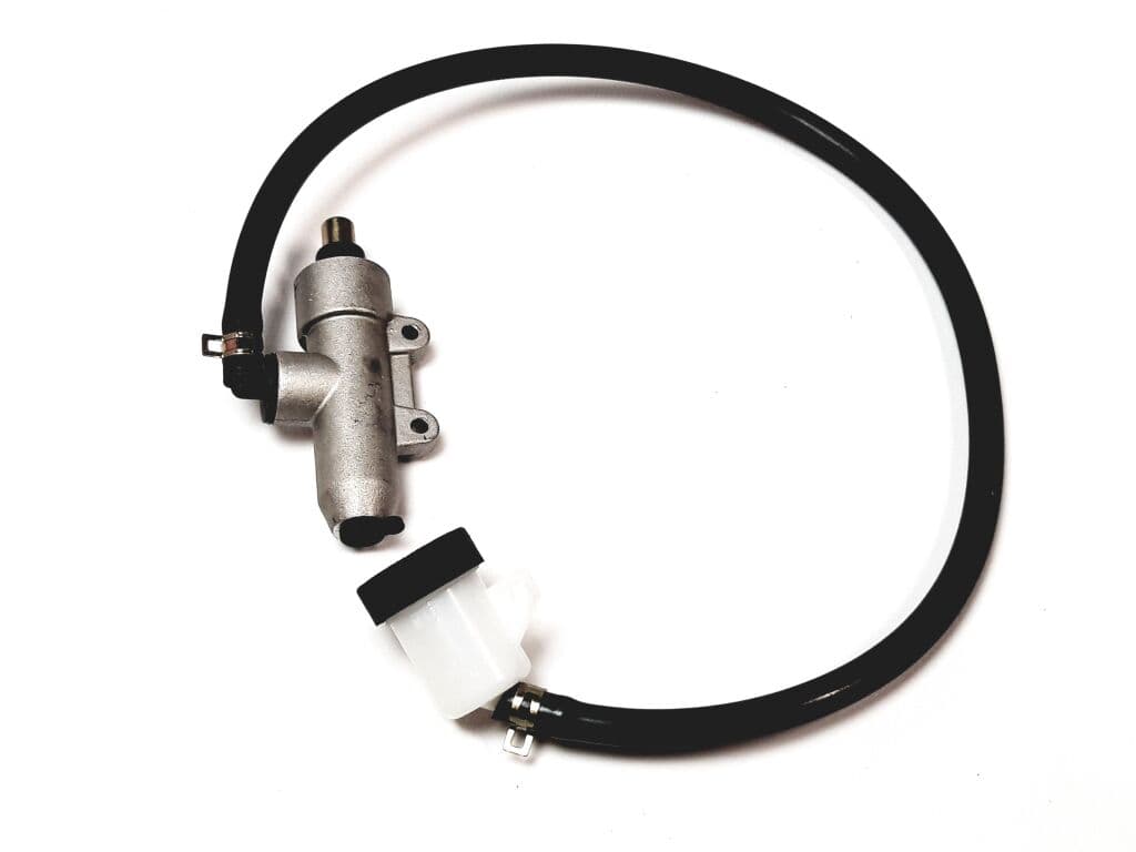 REAR BREAKE CYLINDER