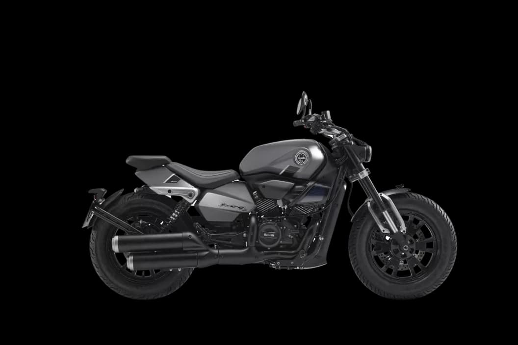 LEONCINO BOBBER 400 ONIX GREY - bobber s V‑twin 384,5 cm³, remeňovým pohonom, TCS a ABS, 16" kolesá s vysokoprofilovými pneu a sedlom 730 mm